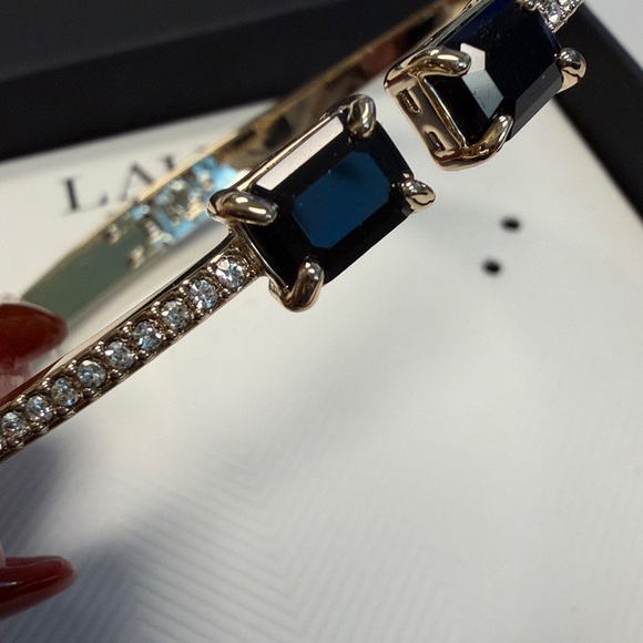 Lauren Ralph Lauren Gold Bracelet - Picture 4 of 5